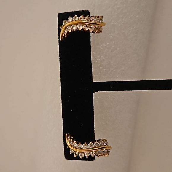 925 CZ on Goldtone Pierced Earrings. - Picture 1 of 6